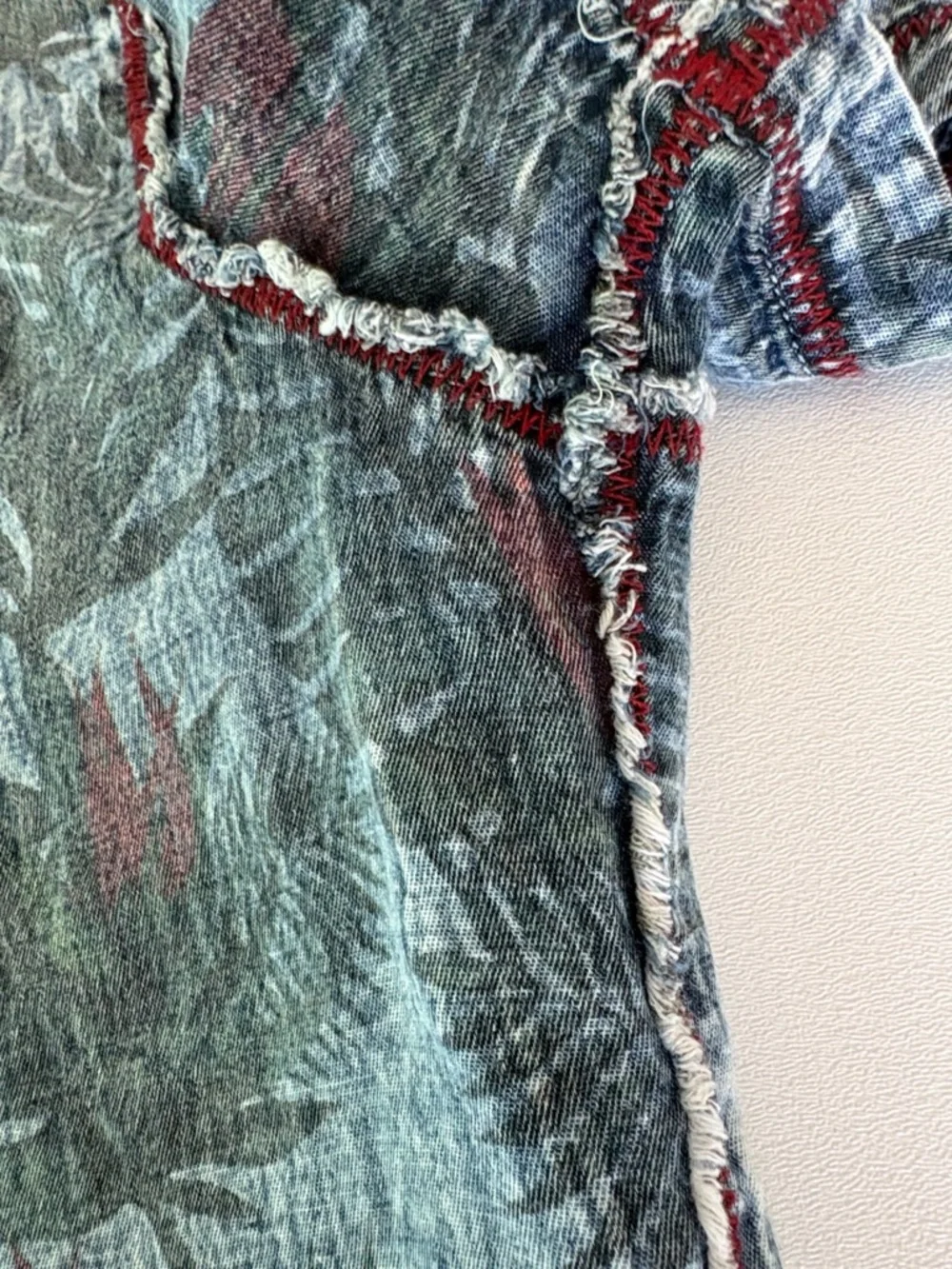 True Religion Palm Leaf Tropical Printed Denim Look Shirt Button Front Size XL